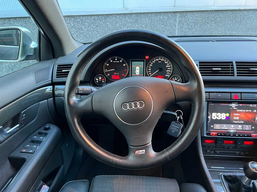 Audi S4 Avant 4.2 V8 Quattro 344PS 2003, TZ-633-G -Youngtimer-