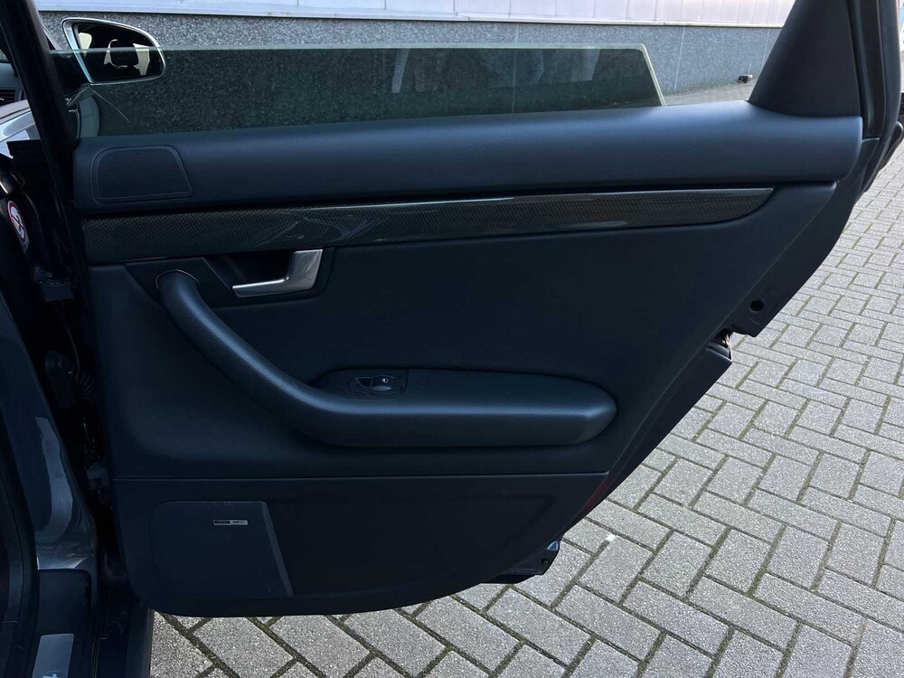 Audi S4 Avant 4.2 V8 Quattro 344PS 2003, TZ-633-G -Youngtimer-