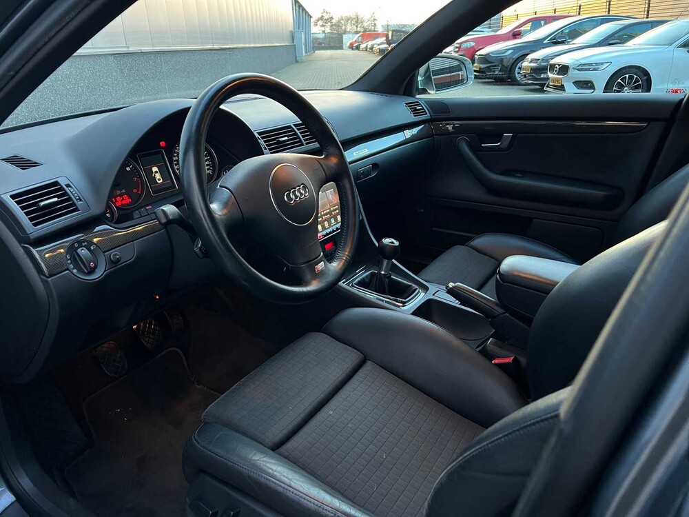 Audi S4 Avant 4.2 V8 Quattro 344PS 2003, TZ-633-G -Youngtimer-
