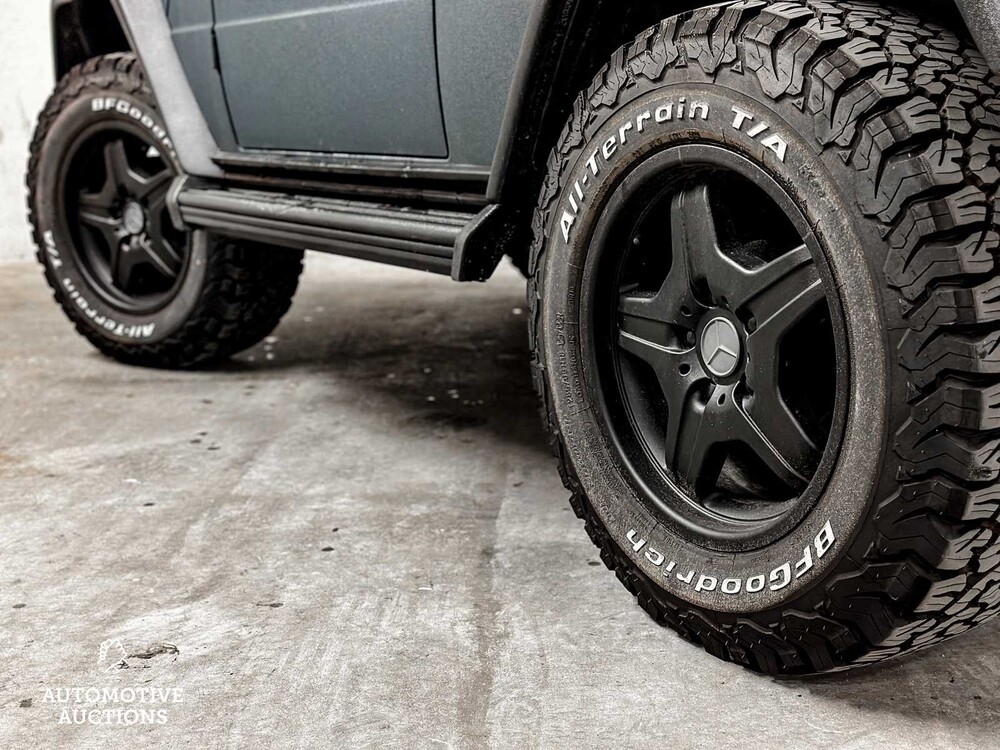 Mercedes-Benz 230GE BARN DOORS SHORT G-Class 125hp 1990, K-744-VJ