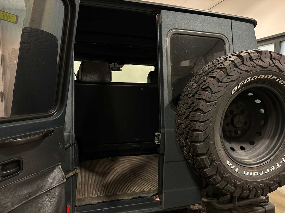 Mercedes-Benz 230GE BARN DOORS SHORT G-Class 125hp 1990, K-744-VJ