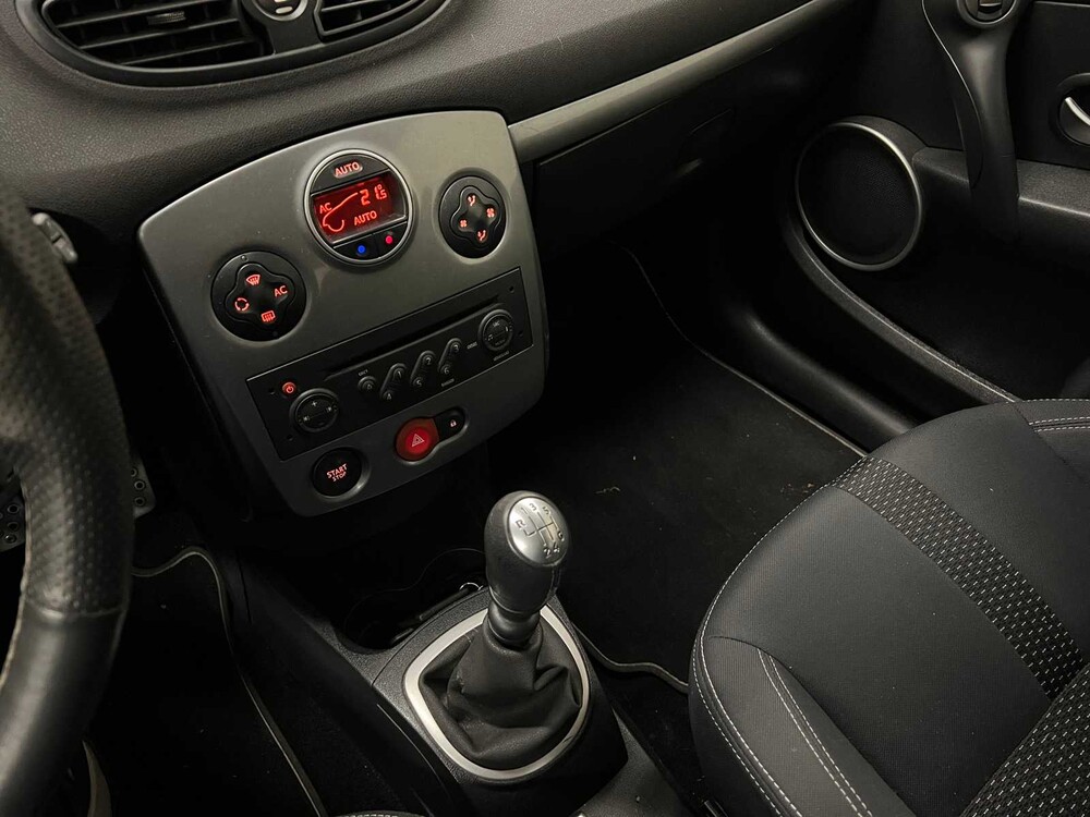 Renault Clio RS 2.0-16V 197pk 2008 ORIG-NL, 29-ZR-LT