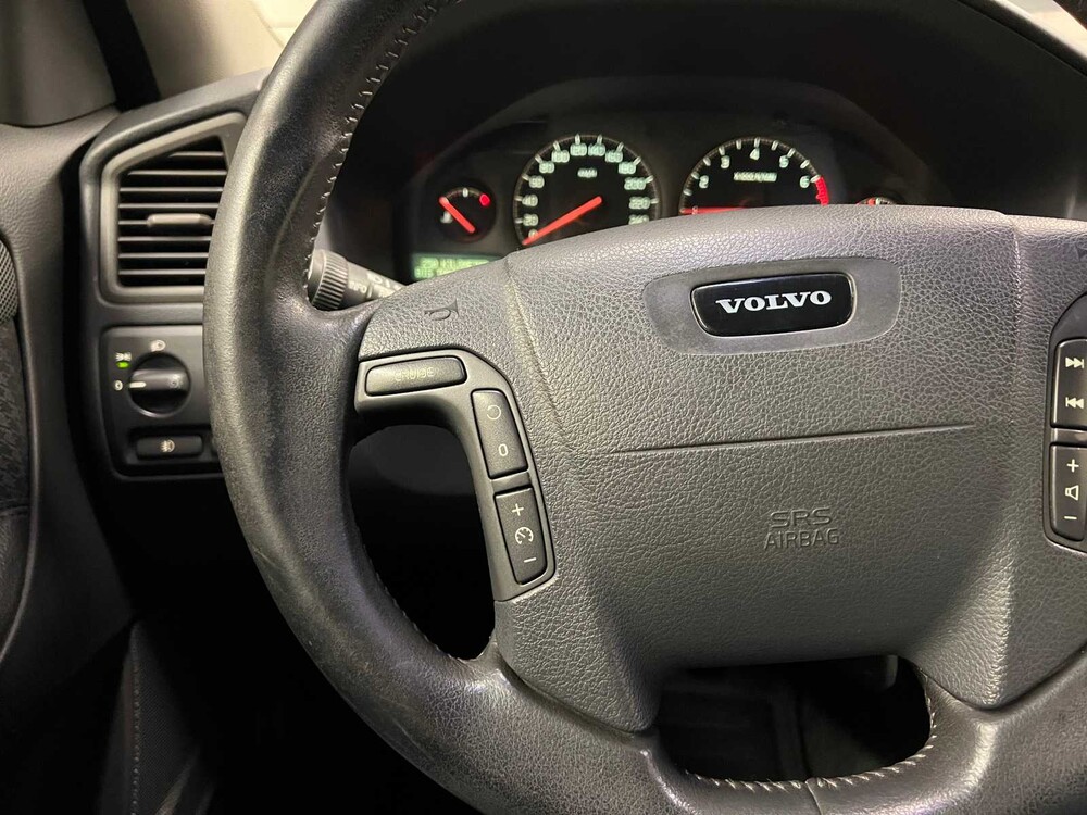 Volvo V70 2.3 T-5 250pk 2000, 69-LJ-XG