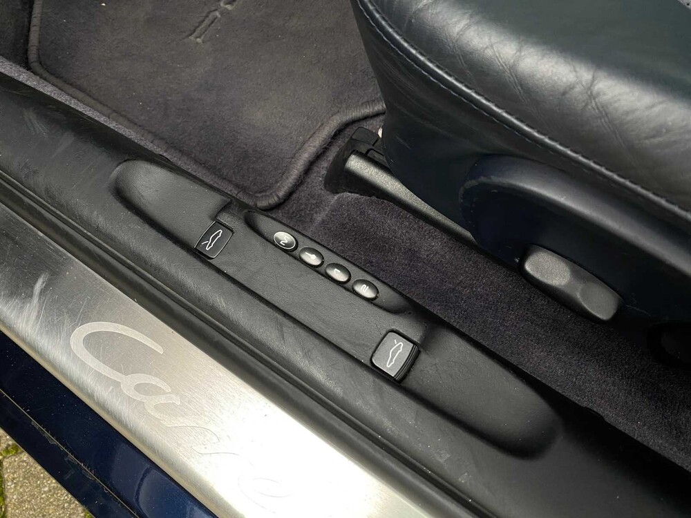 Porsche 911 Carrera 4 996 3.6 Coupé 320hp -Orig. NL- 2002, 64-HV-FB