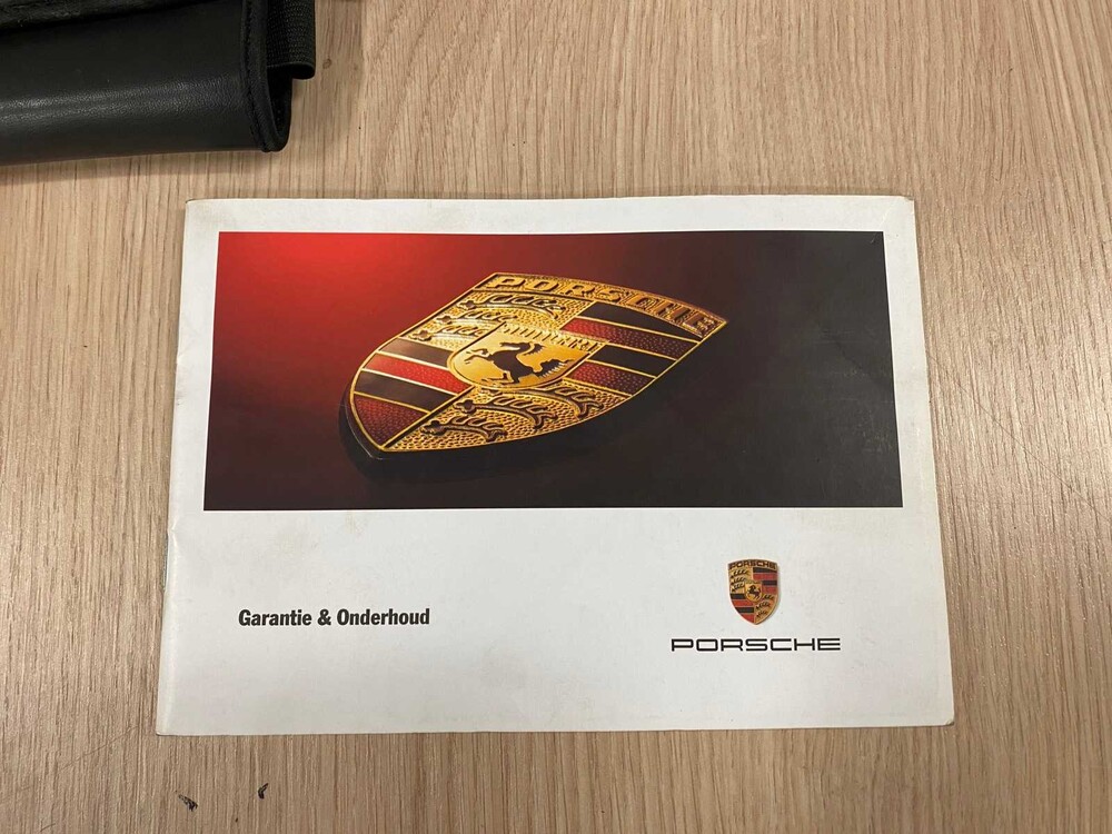 Porsche 911 Carrera 4 996 3.6 Coupé 320hp -Orig. NL- 2002, 64-HV-FB