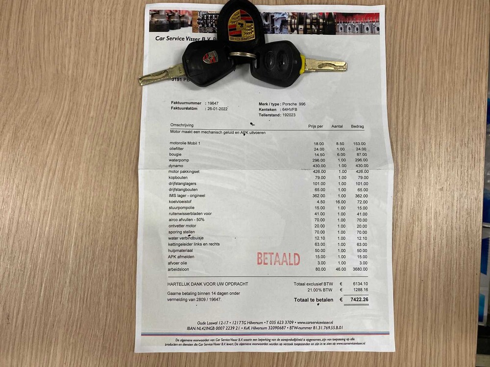 Porsche 911 Carrera 4 996 3.6 Coupé 320hp -Orig. NL- 2002, 64-HV-FB