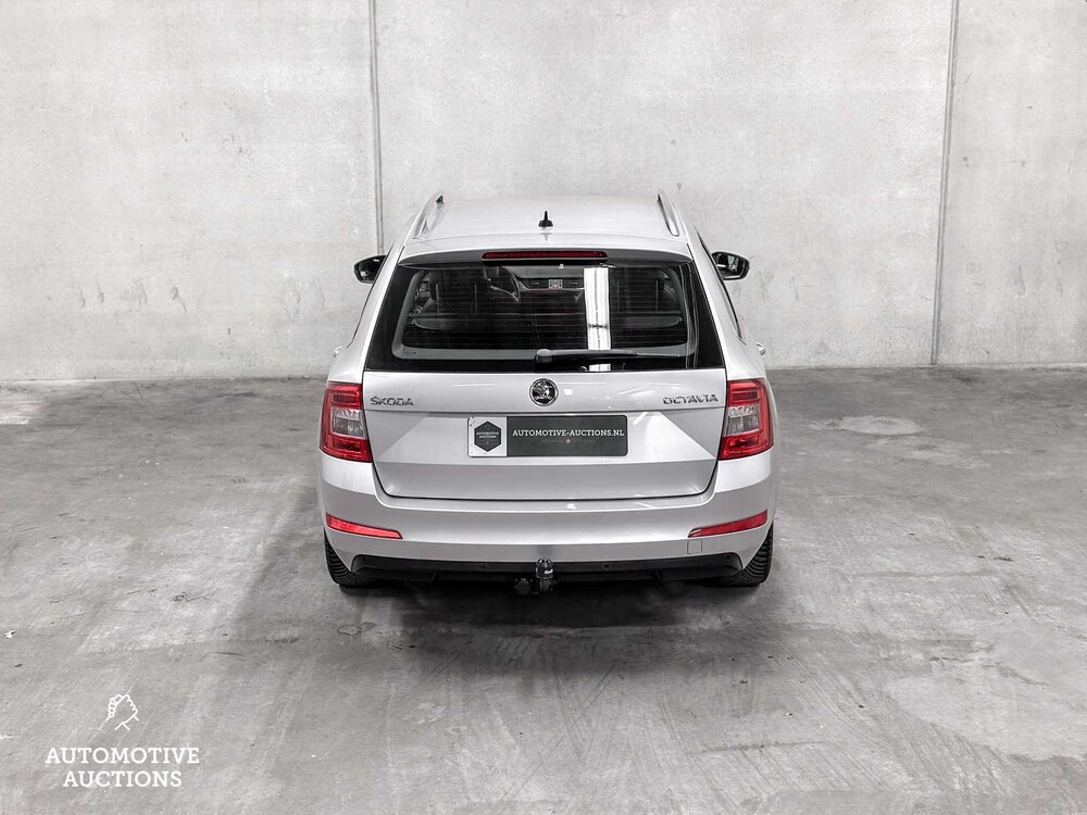 Skoda Octavia Combi 1.6 TDI Greentech Ambition Businessline 105hp 2015 -Orig. EN-, 6-ZHS-77