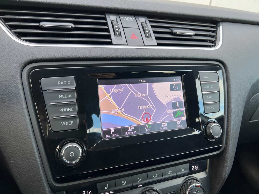 Skoda Octavia Combi 1.6 TDI Greentech Ambition Businessline 105hp 2015 -Orig. EN-, 6-ZHS-77