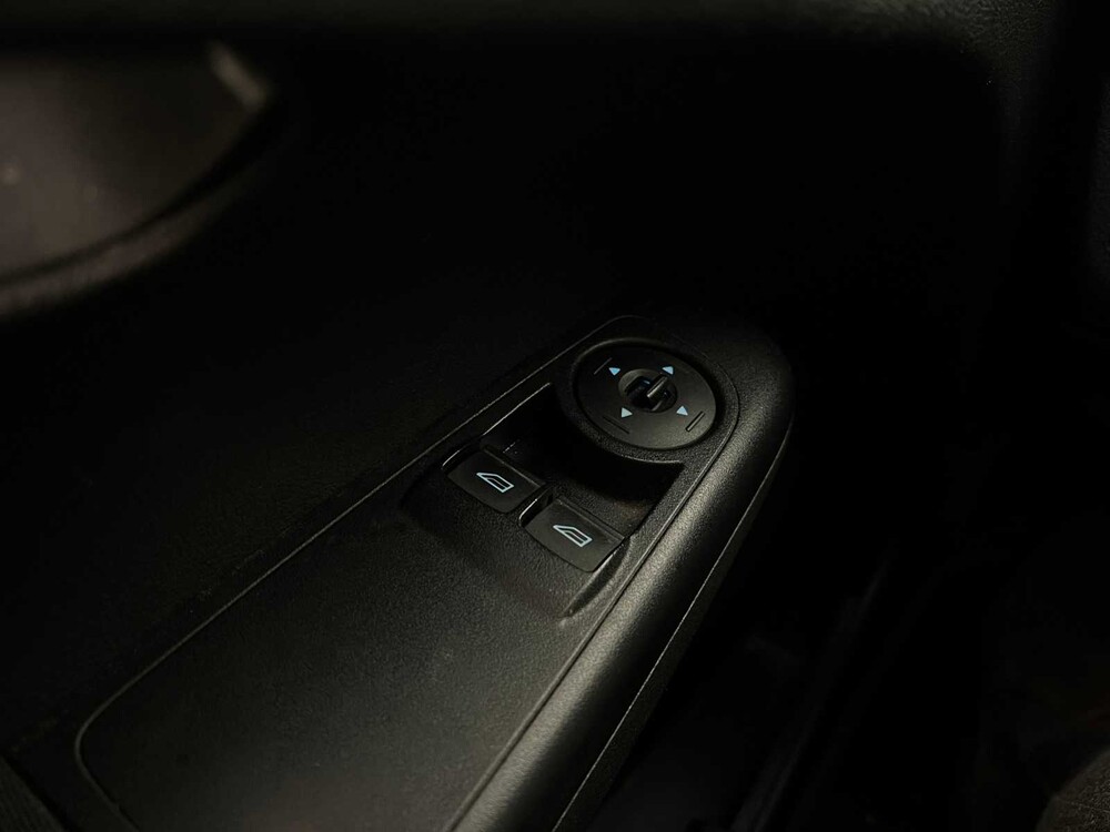 Ford Transit Courier 1.0 Trend 101pk 2017, VZK-87-X