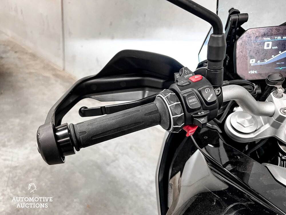 BMW F900XR Tour 895cc 105pk 2021, 66-MP-LH