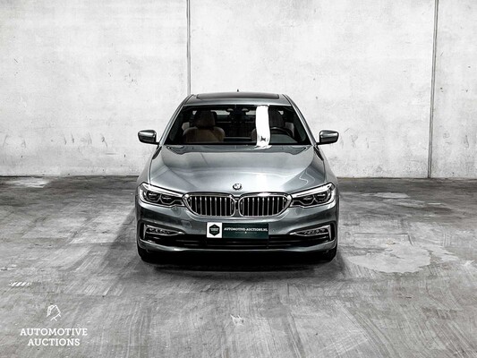 BMW 530e iPerformance High Executive G30 184pk 2018 5-serie -ORIG. NL-, RV-702-V