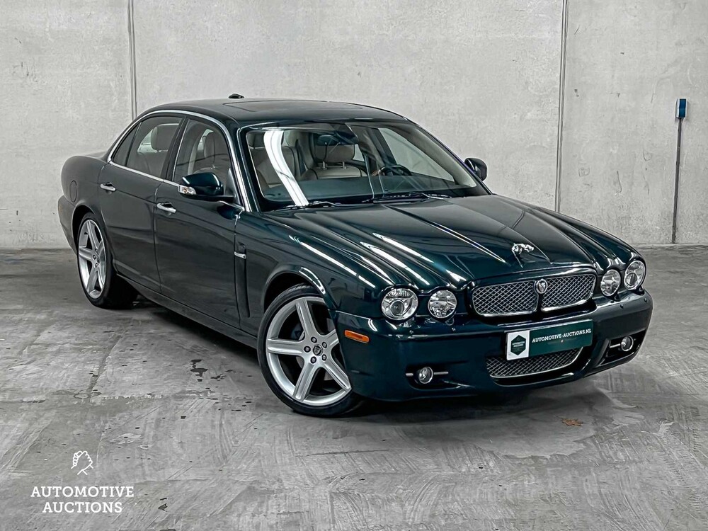Jaguar XJ8 L 4.2 V8 298pk XJ Executive 2009, T-410-RX