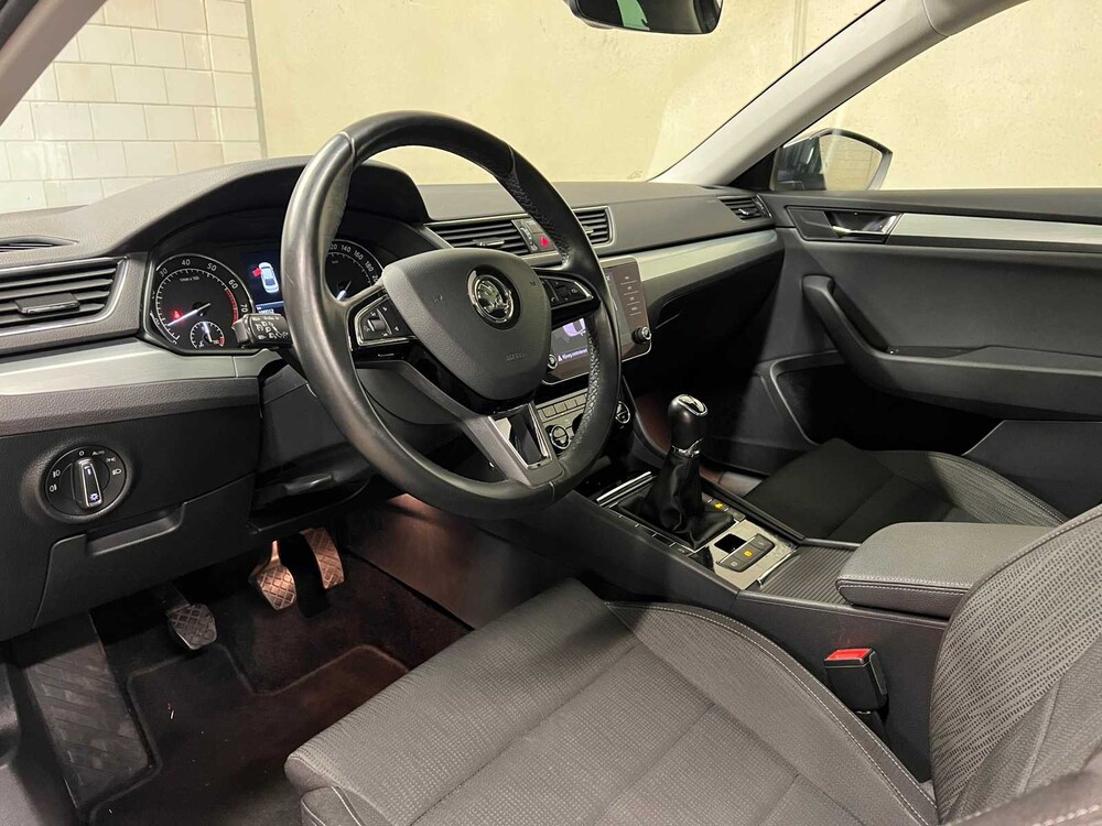 Skoda Superb 1.4 TSI ACT Ambition Business 150hp 2019 ORIG-NL, XH-665-J