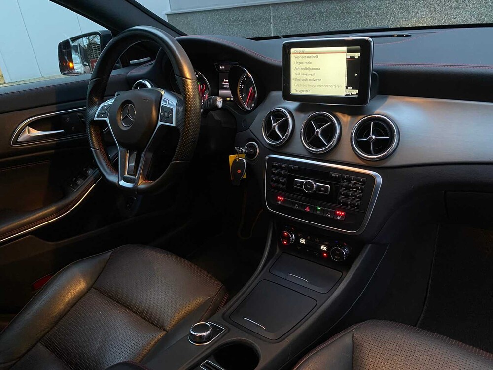 Mercedes-Benz CLA250 AMG CLA-Klasse 250 211PS -Org. NL-, 2-TND-45