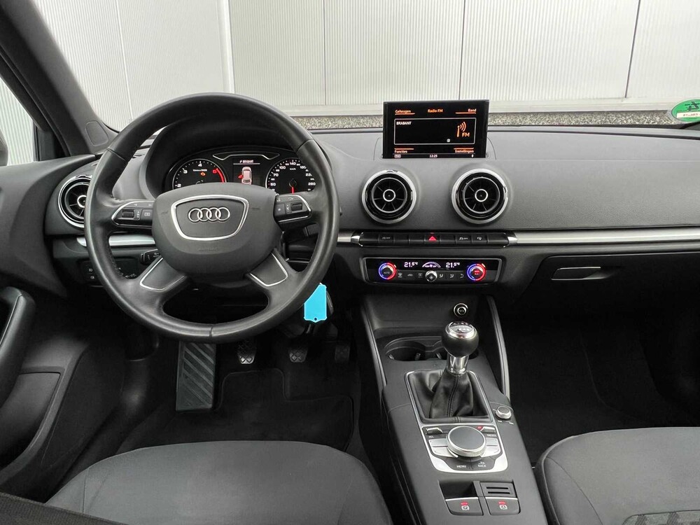 Audi A3 Sportback 1.6 TDI Ultra Edition 110pk 2013 -Orig. NL-, 9-TBL-15