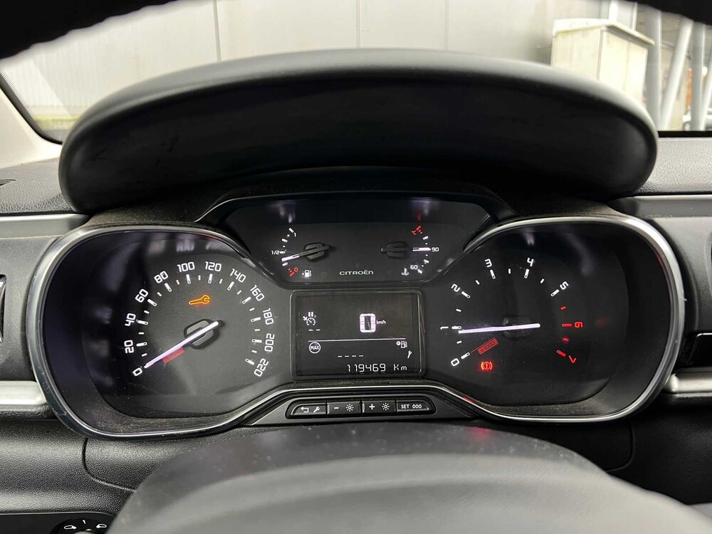 Citroen C3 1.2 PureTech S&S Shine 110pk 2018 -Orig. NL-, XB-639-D