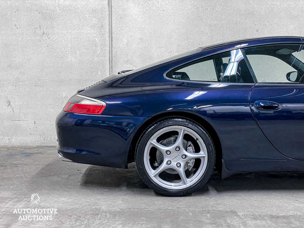 Porsche 911 Carrera 4 996 3.6 Coupé 320PS -Orig. NL- 2002, 64-HV-FB