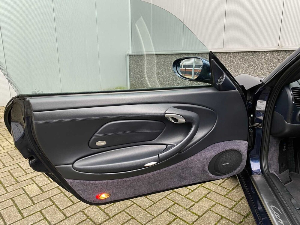 Porsche 911 Carrera 4 996 3.6 Coupé 320PS -Orig. NL- 2002, 64-HV-FB