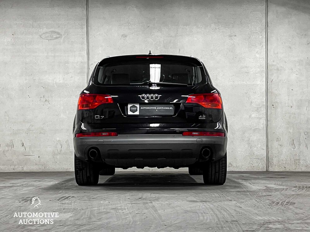 Audi Q7 Quattro 4.2 V8 FSI Pro Line+ -Youngtimer- 2006 -Orig. NL-, 16-SP-GF 