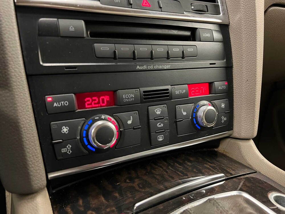 Audi Q7 Quattro 4.2 V8 FSI Pro Line+ -Youngtimer- 2006 -Orig. NL-, 16-SP-GF 