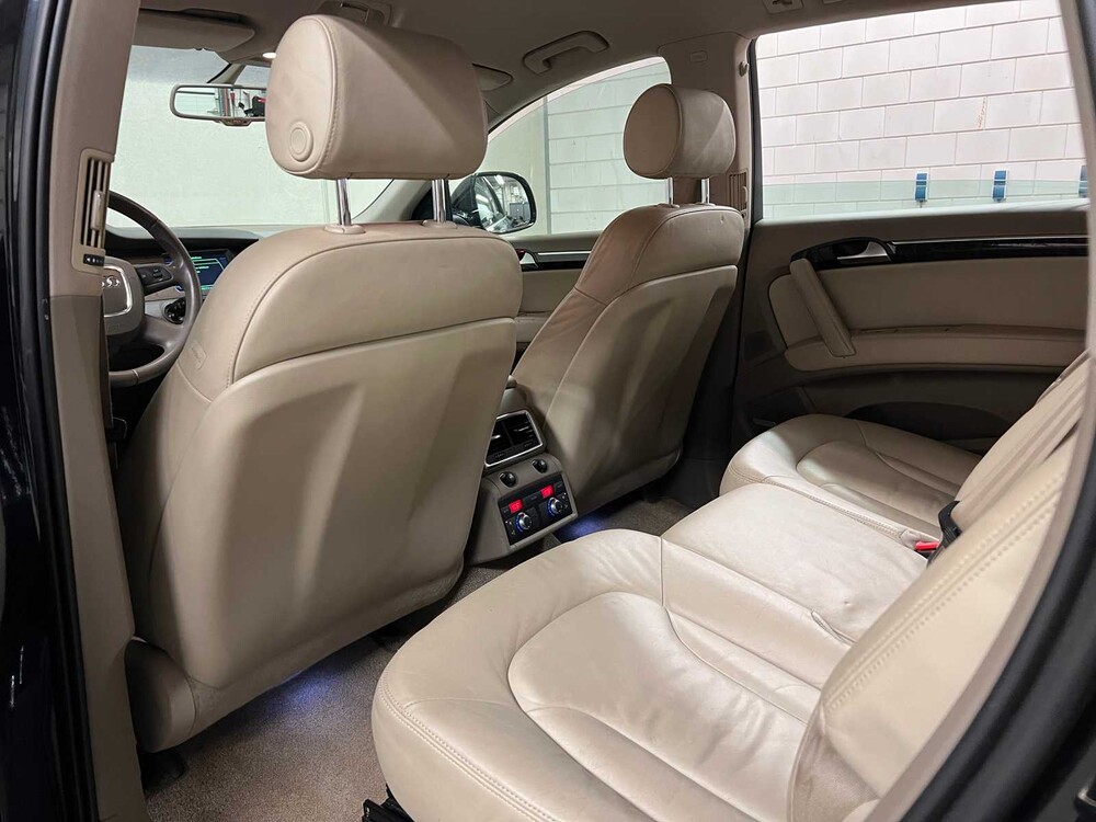 Audi Q7 Quattro 4.2 V8 FSI Pro Line+ -Youngtimer- 2006 -Orig. NL-, 16-SP-GF 