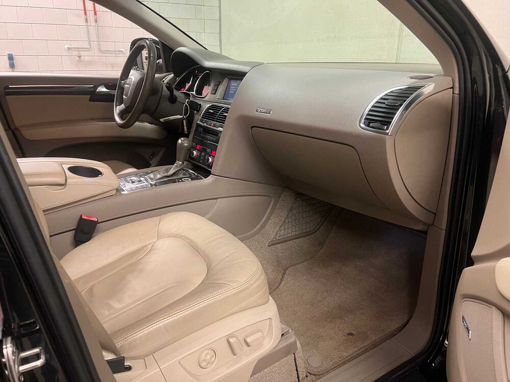 Audi Q7 Quattro 4.2 V8 FSI Pro Line+ -Youngtimer- 2006 -Orig. NL-, 16-SP-GF 