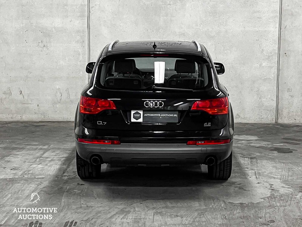 Audi Q7 Quattro 4.2 V8 FSI Pro Line+ -Youngtimer- 2006 -Orig. NL-, 16-SP-GF 