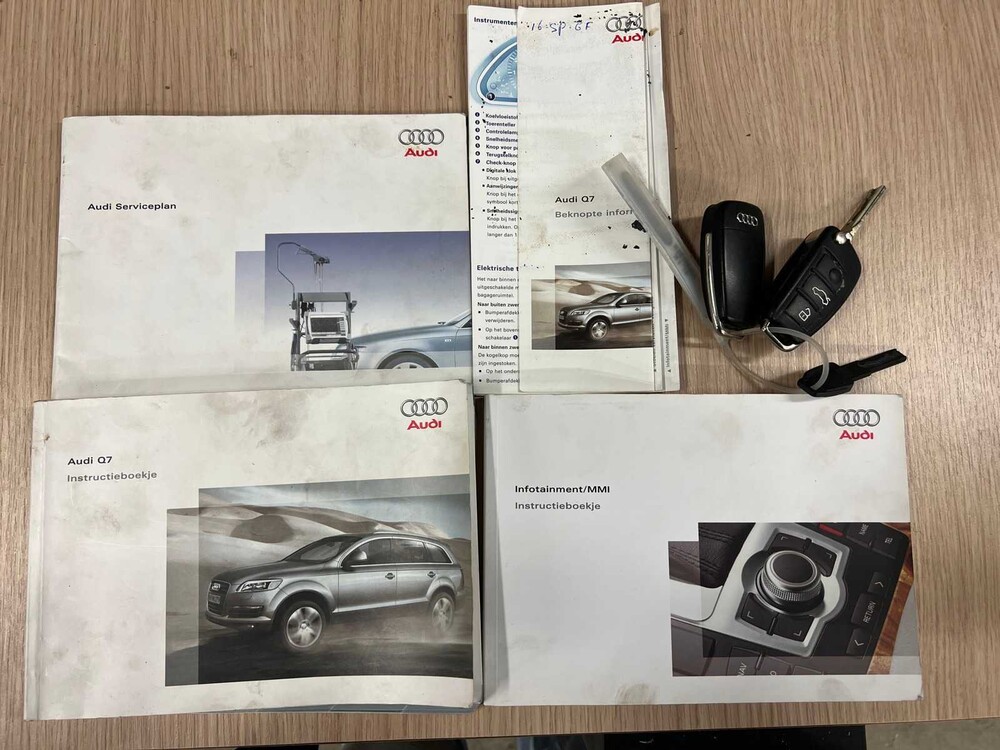 Audi Q7 Quattro 4.2 V8 FSI Pro Line+ -Youngtimer- 2006 -Orig. NL-, 16-SP-GF 