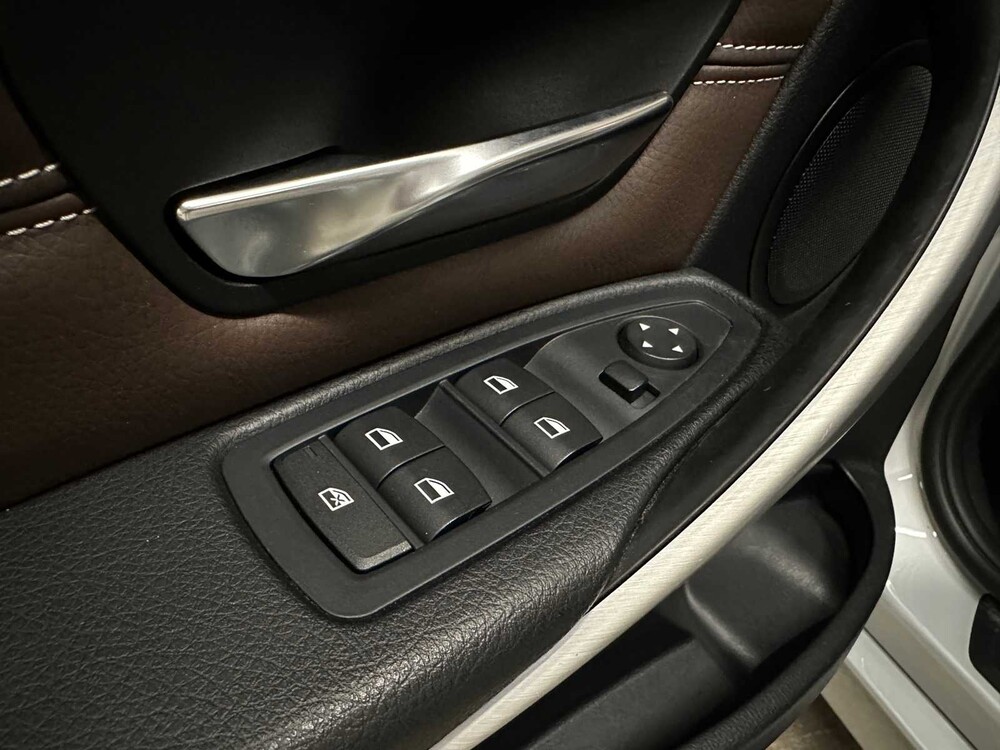 BMW 318d Touring Executive Sport 143hp 2015 3 Series, 7-ZJX-63