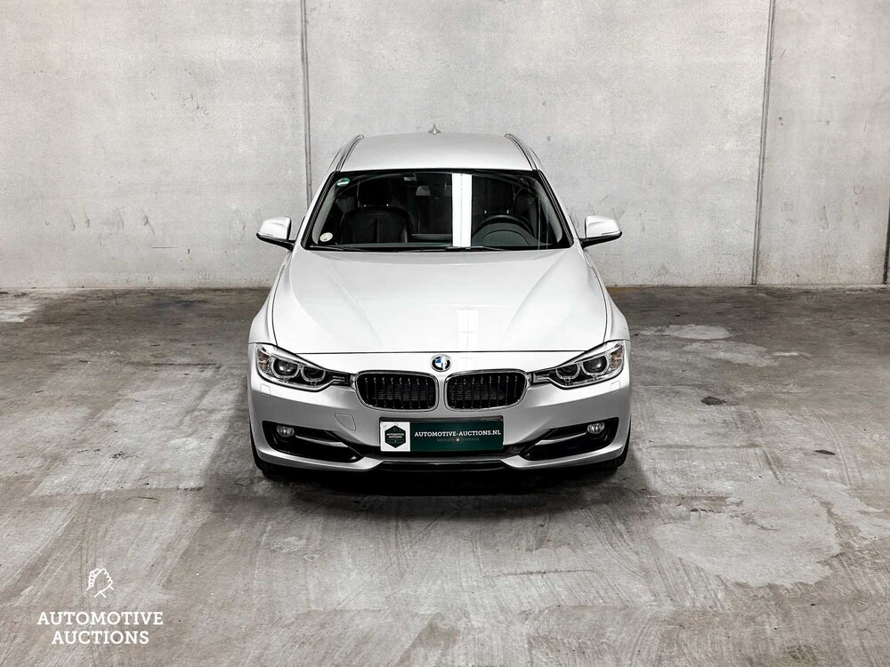 BMW 318d Touring Executive Sport 143hp 2015 3 Series, 7-ZJX-63