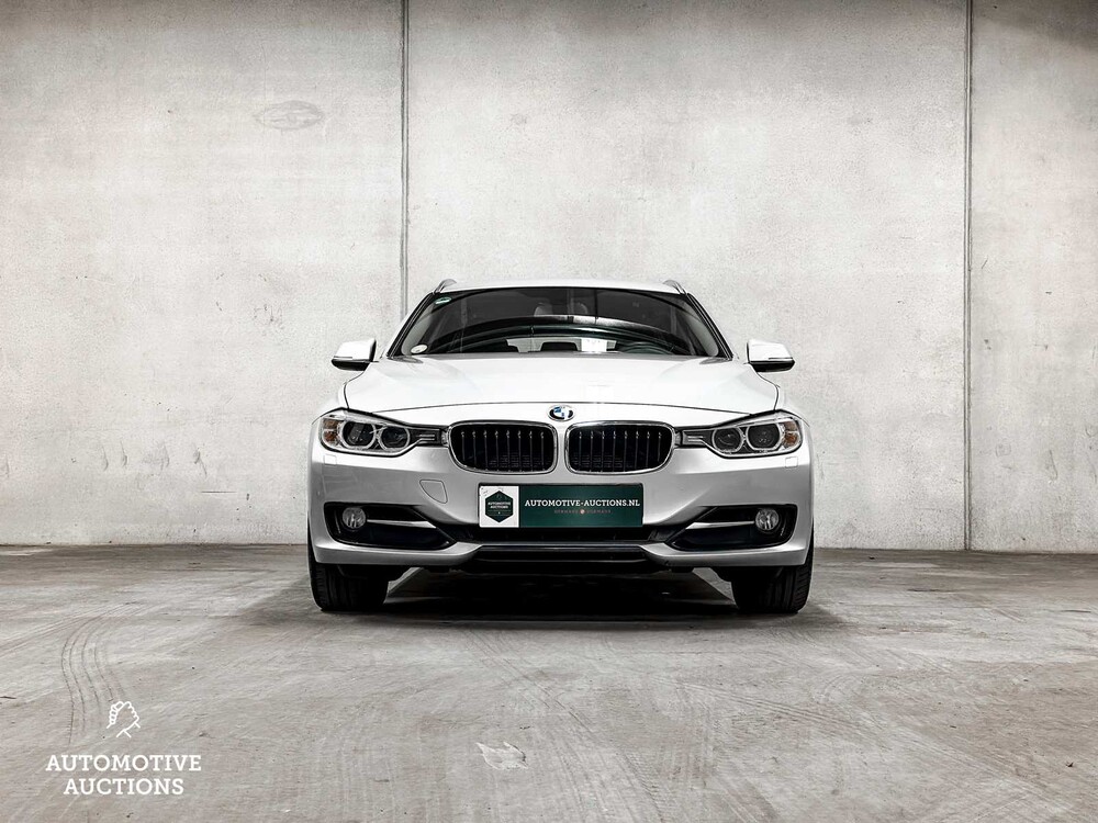 BMW 318d Touring Executive Sport 143hp 2015 3 Series, 7-ZJX-63