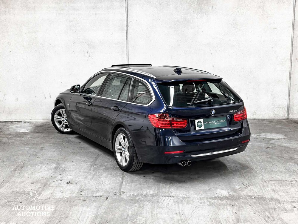 BMW 328i Touring High Executive F31 245PS 2013 3er, 1-STF-25