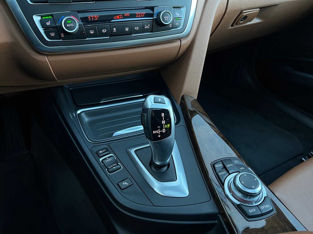 BMW 328i Touring High Executive F31 245PS 2013 3er, 1-STF-25