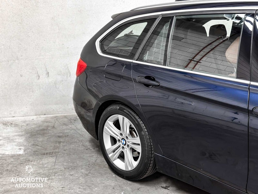 BMW 328i Touring High Executive F31 245PS 2013 3er, 1-STF-25