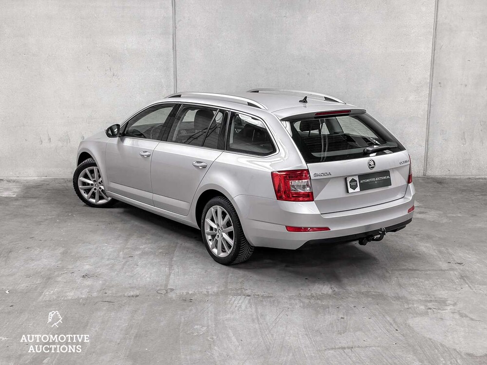 Skoda Octavia Combi 1.6 TDI Greentech Ambition Businessline 105PS 2015 -Orig. DE-, 6-ZHS-77