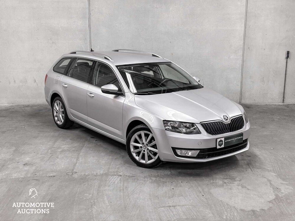 Skoda Octavia Combi 1.6 TDI Greentech Ambition Businessline 105PS 2015 -Orig. DE-, 6-ZHS-77