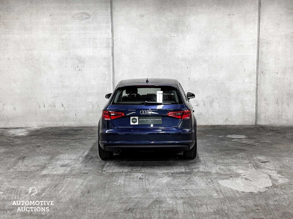 Audi A3 Sportback 1.6 TDI ultra Edition 110hp 2013 -Orig. EN-, 1-SRG-01