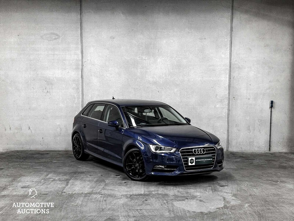 Audi A3 Sportback 1.6 TDI ultra Edition 110hp 2013 -Orig. EN-, 1-SRG-01