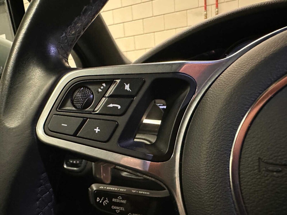 Porsche Cayenne Coupé 3.0 V6 E-Hybrid 470PS 2021 Sport-Chrono ORIG-NL, L-544-HL