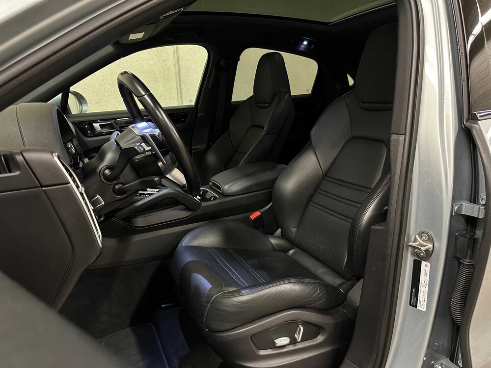Porsche Cayenne Coupé 3.0 V6 E-Hybrid 470PS 2021 Sport-Chrono ORIG-NL, L-544-HL