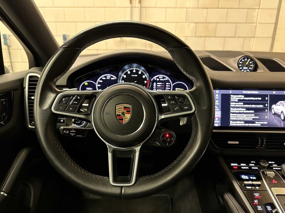 Porsche Cayenne Coupé 3.0 V6 E-Hybrid 470PS 2021 Sport-Chrono ORIG-NL, L-544-HL