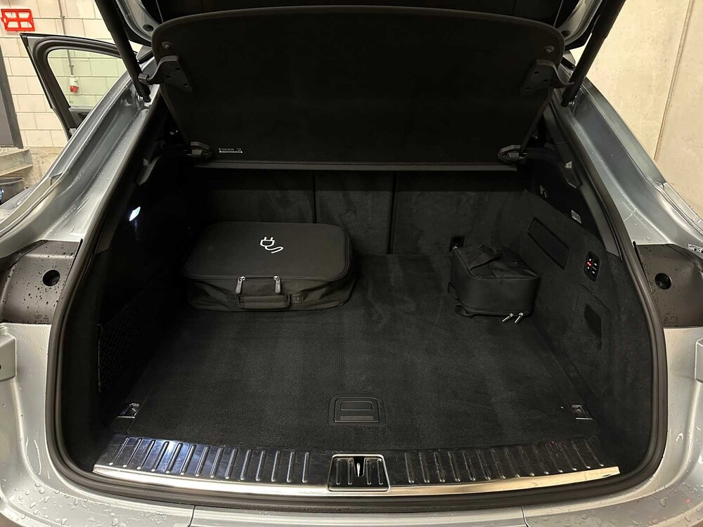 Porsche Cayenne Coupé 3.0 V6 E-Hybrid 470PS 2021 Sport-Chrono ORIG-NL, L-544-HL