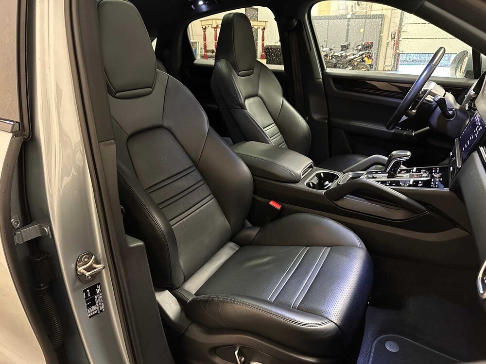 Porsche Cayenne Coupé 3.0 V6 E-Hybrid 470PS 2021 Sport-Chrono ORIG-NL, L-544-HL