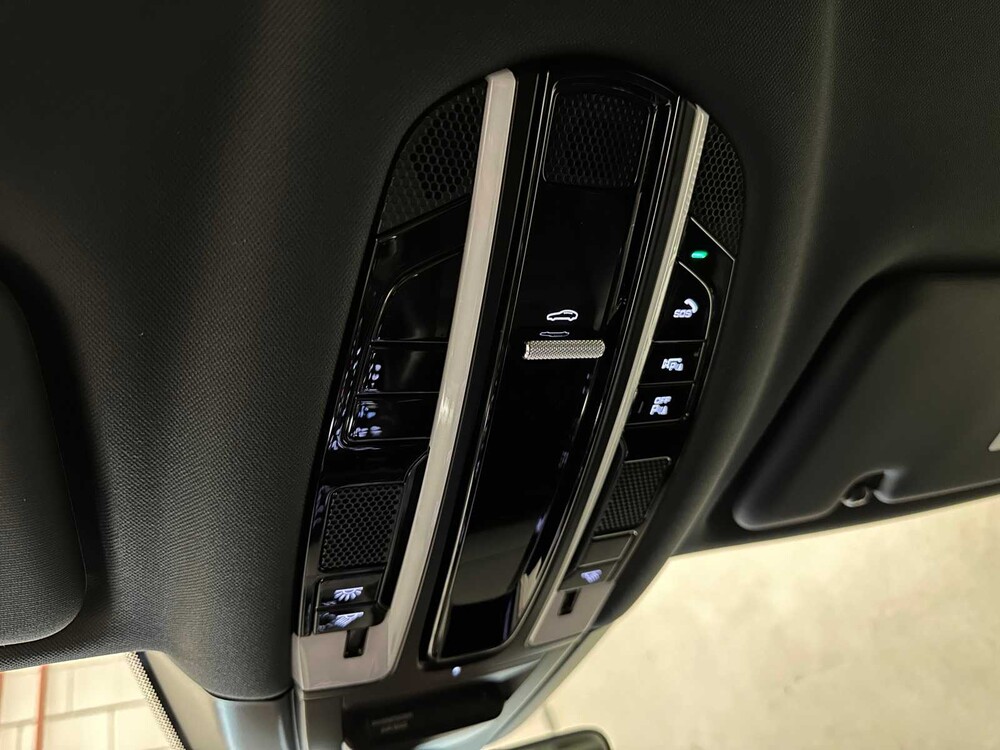 Porsche Cayenne Coupé 3.0 V6 E-Hybrid 470PS 2021 Sport-Chrono ORIG-NL, L-544-HL