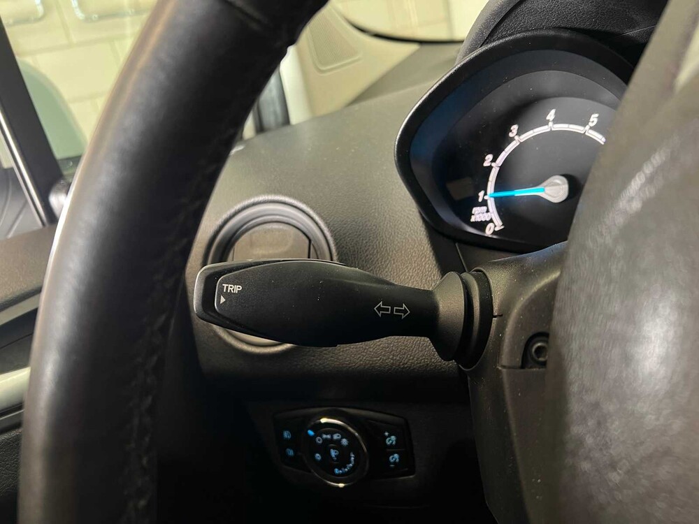 Ford Transit Courier 1.0 Trend 101PS 2017, VZK-87-X