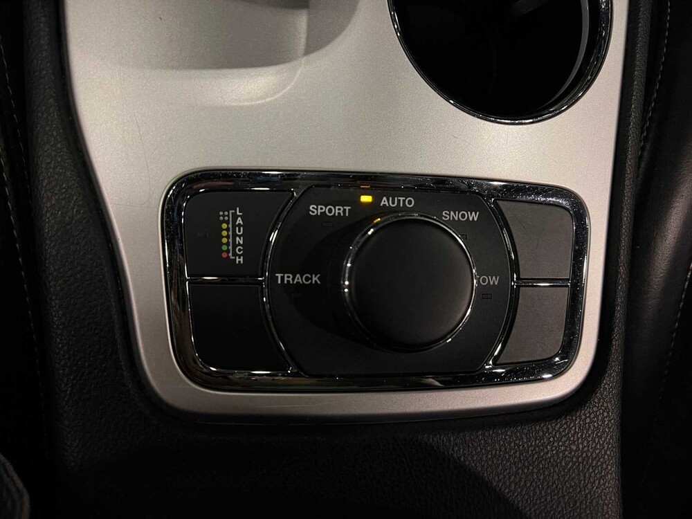 Jeep Grand Cherokee SRT 6.4 V8 Hemi 468hp 2015, XV-842-J