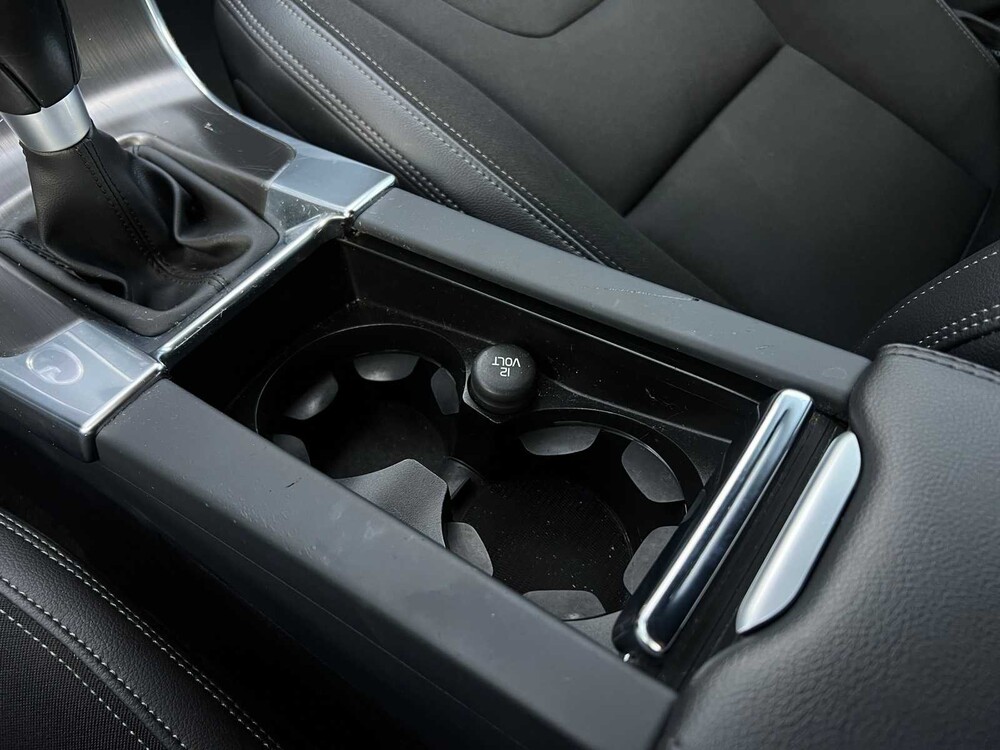 Volvo V60 2.0 D3 136hp 2015, ZN-778-S