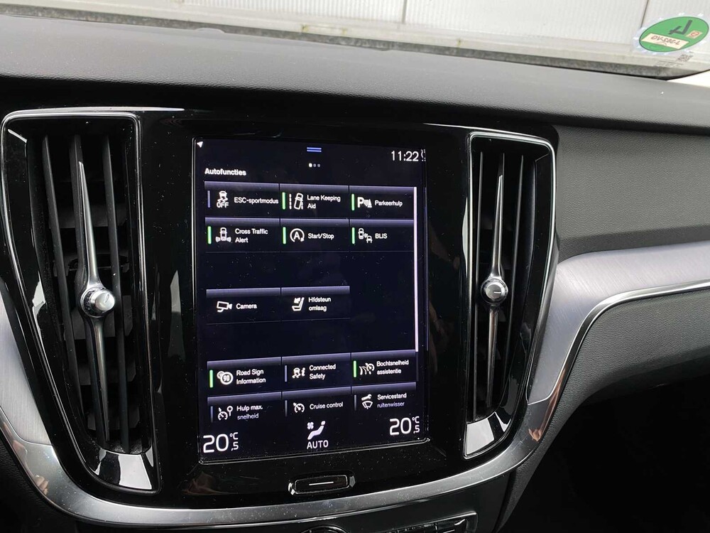 Volvo V60 B3 Business Pro 2.0 163PS -Orig. NL- 2020, J-362-VG