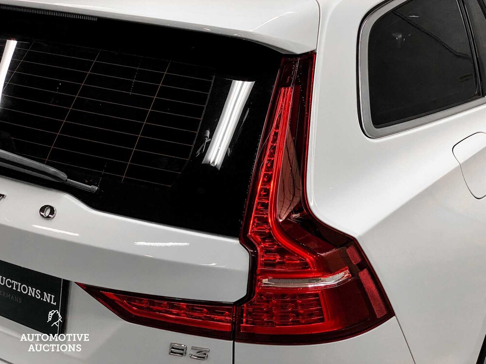 Volvo V60 B3 Business Pro 2.0 163PS -Orig. NL- 2020, J-362-VG