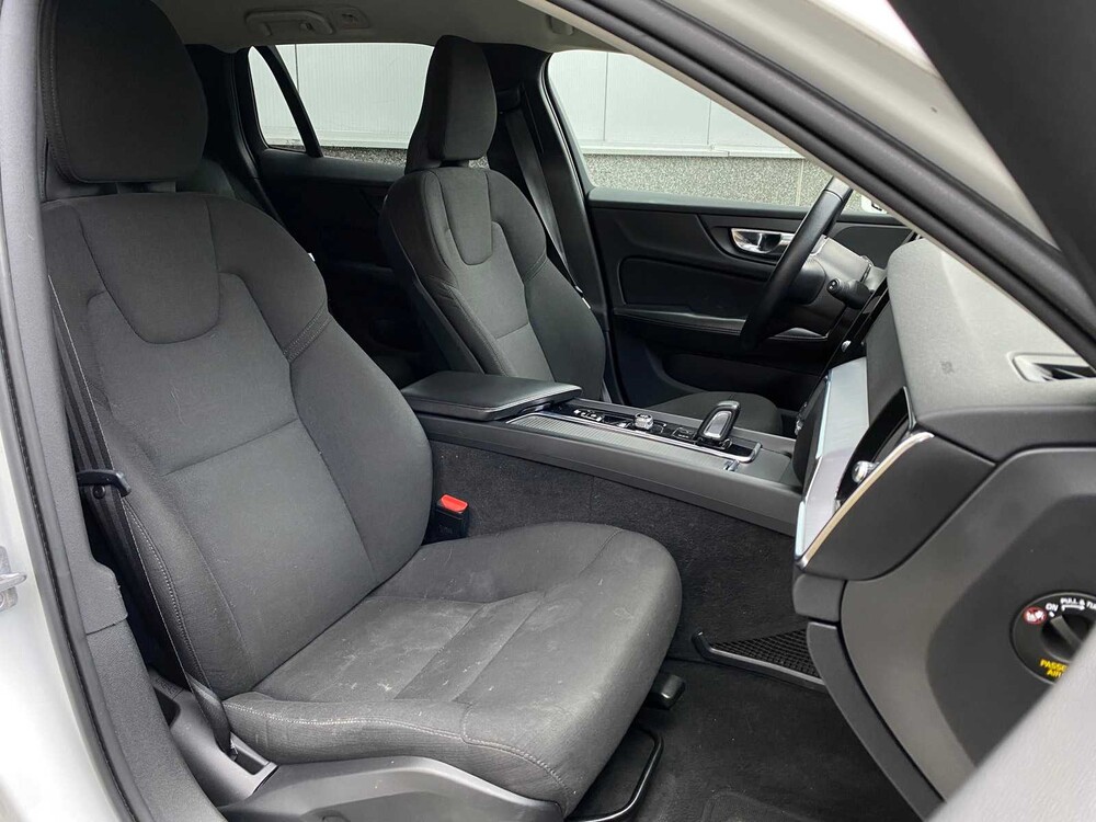 Volvo V60 B3 Business Pro 2.0 163PS -Orig. NL- 2020, J-362-VG